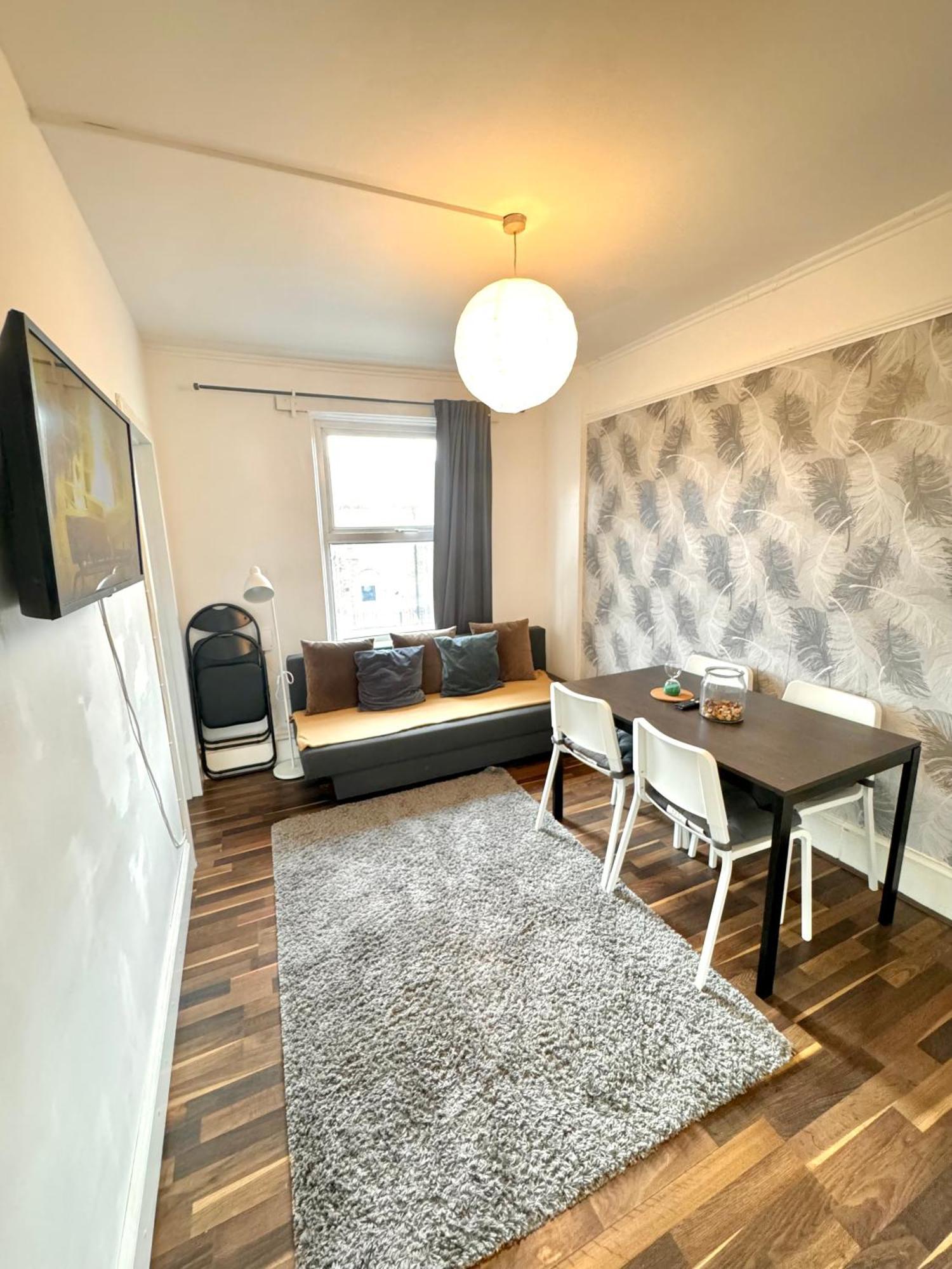 לונדון 2 Bed Apt Sofa Bed Up To 6 מראה חיצוני תמונה